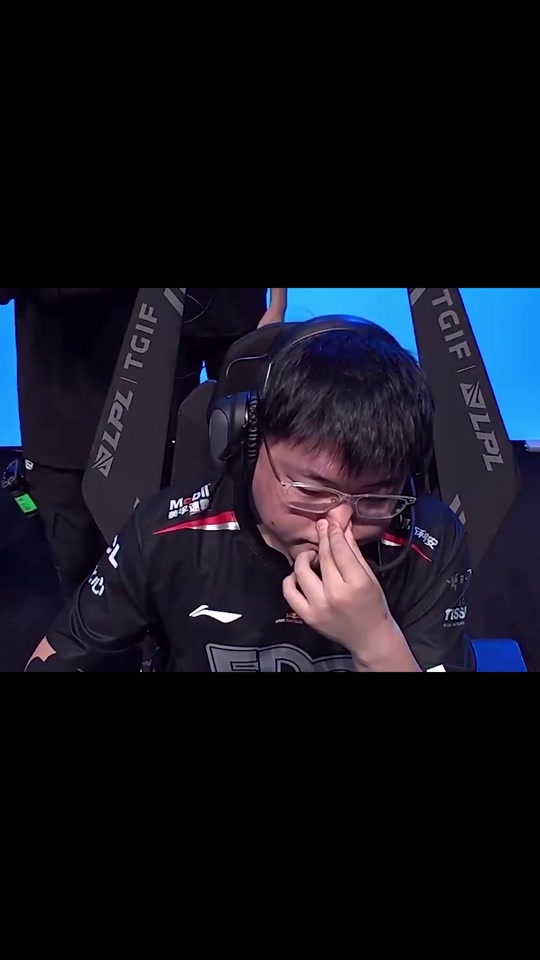 开云官网-Uzi连续十二场比赛得分超过出色发挥，TL不断突破！